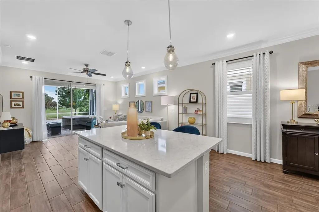 303 Blackrock Lane Apollo Beach FL 33572