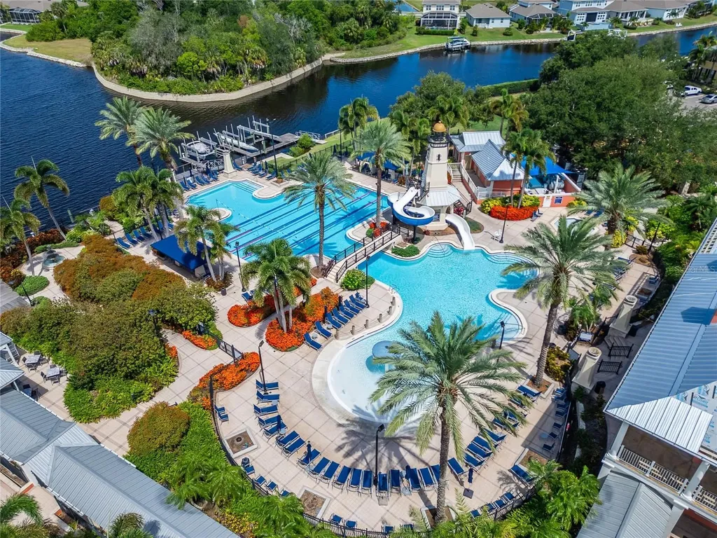 303 Blackrock Lane Apollo Beach FL 33572