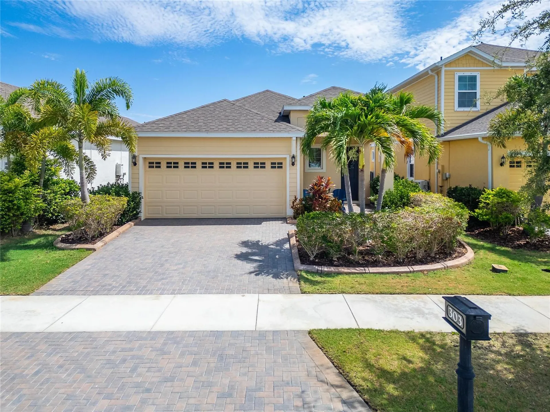 303 Blackrock Lane Apollo Beach FL 33572