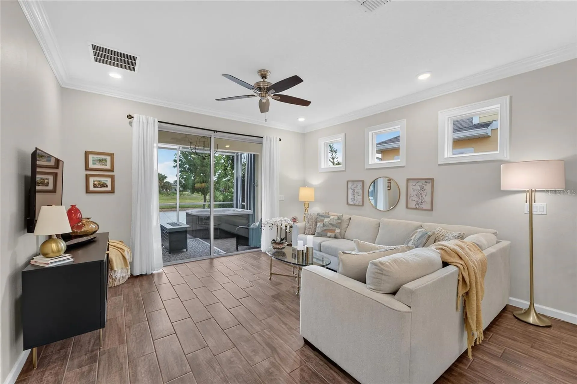 303 Blackrock Lane Apollo Beach FL 33572