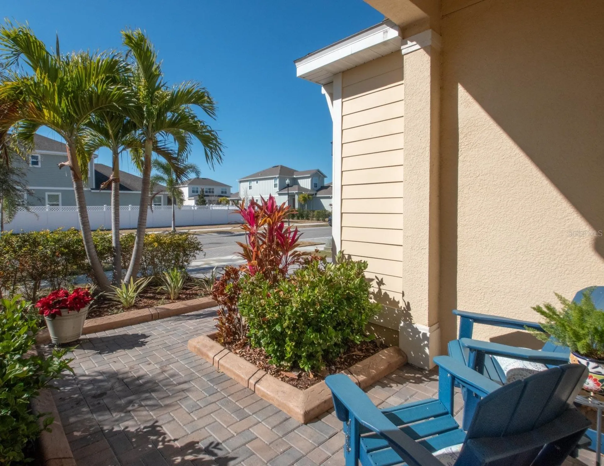 303 Blackrock Lane Apollo Beach FL 33572