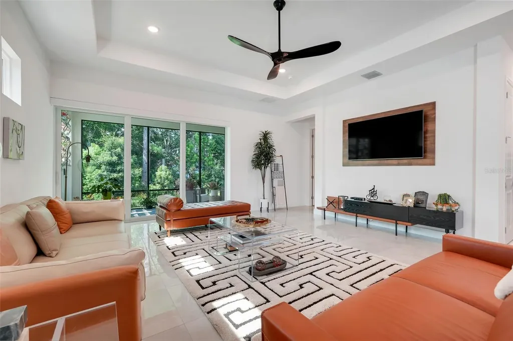 1990 Wallingford Loop Mount Dora FL 32757
