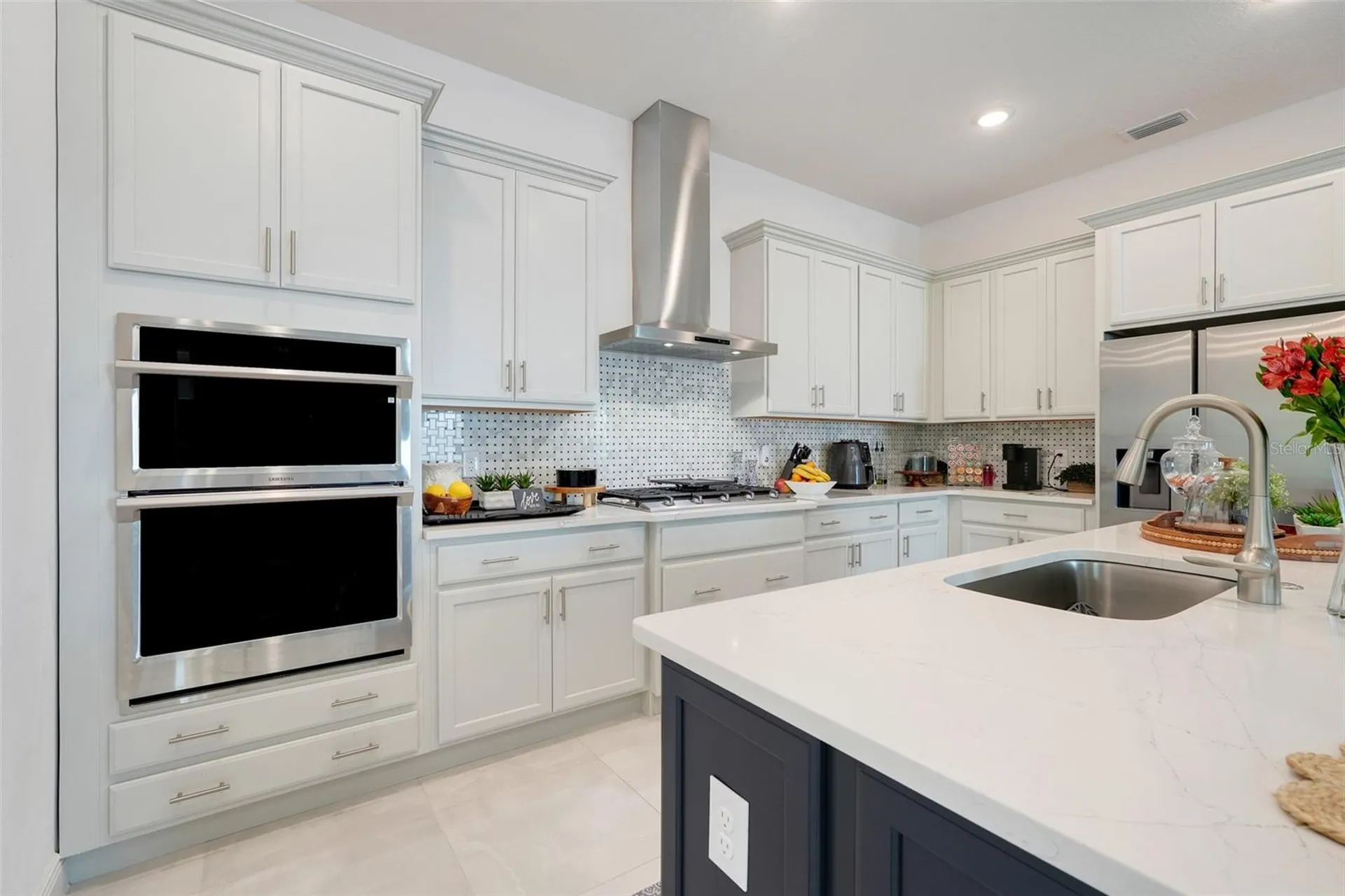 1990 Wallingford Loop Mount Dora FL 32757