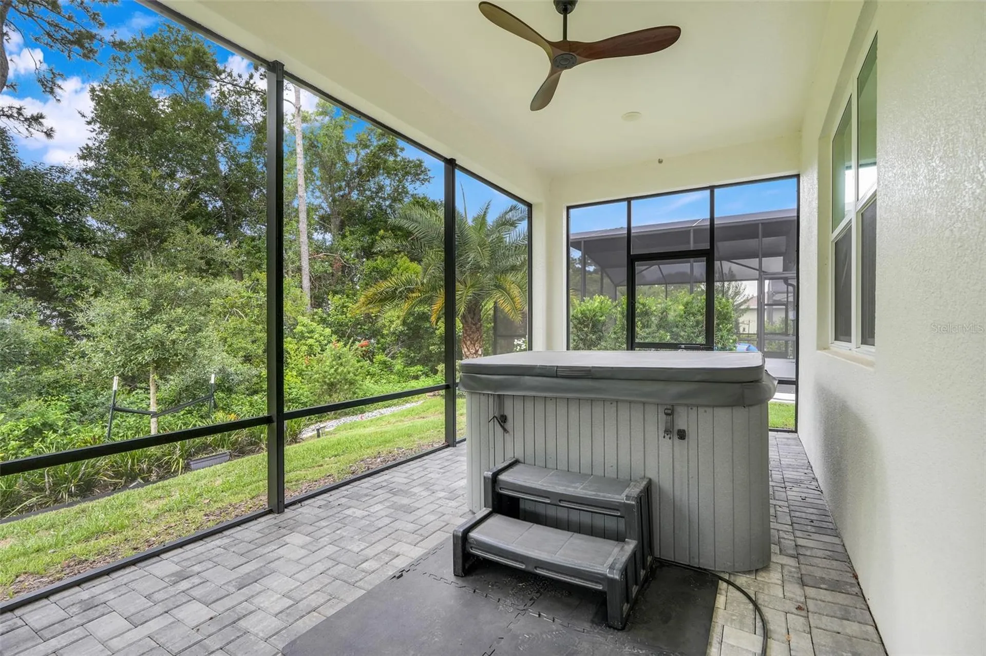 1990 Wallingford Loop Mount Dora FL 32757