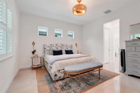 1990 Wallingford Loop Mount Dora FL 32757