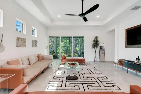 1990 Wallingford Loop Mount Dora FL 32757