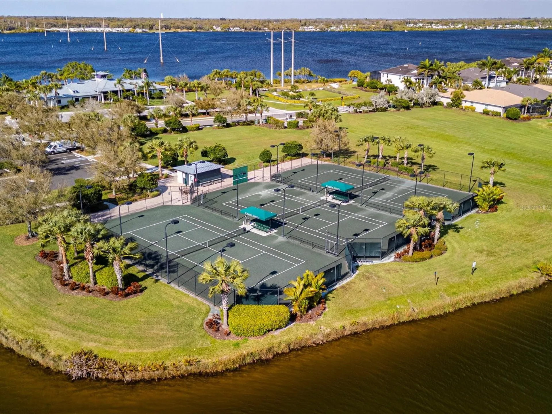 1022 Overlook Court Bradenton FL 34208
