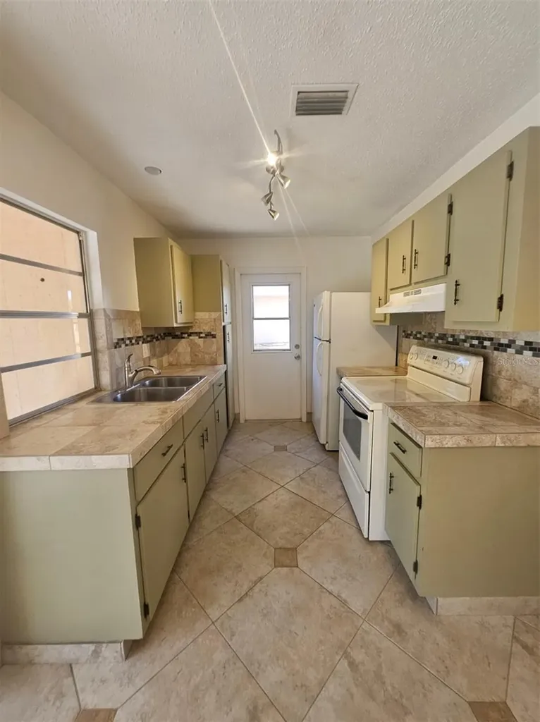 1225 Armsdale Avenue Port Charlotte FL 33948
