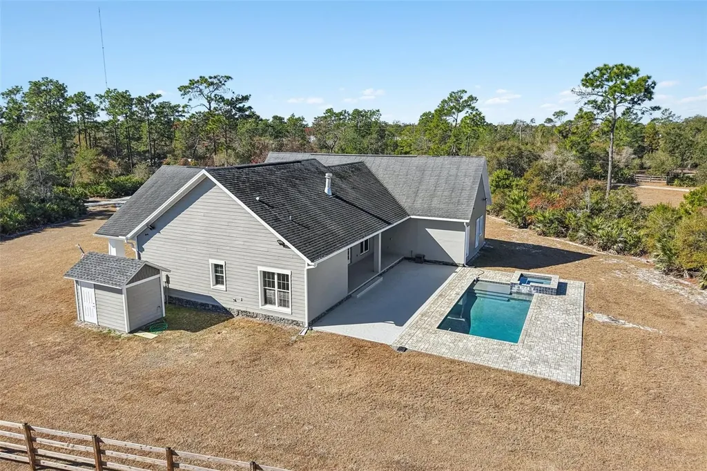 2537 Buck Knife Court Chuluota FL 32766