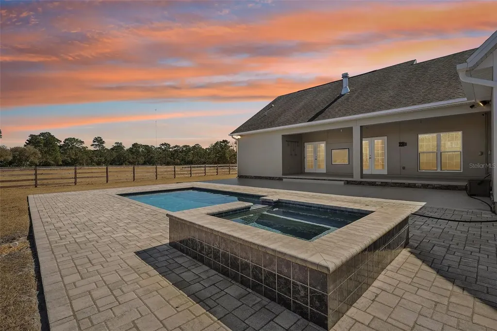 2537 Buck Knife Court Chuluota FL 32766