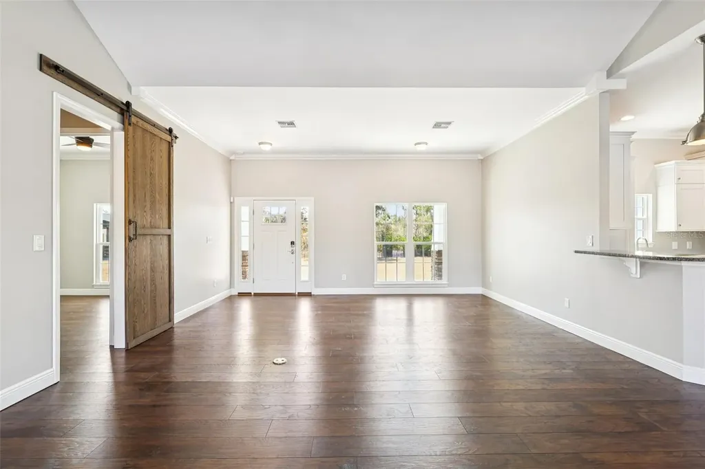 2537 Buck Knife Court Chuluota FL 32766
