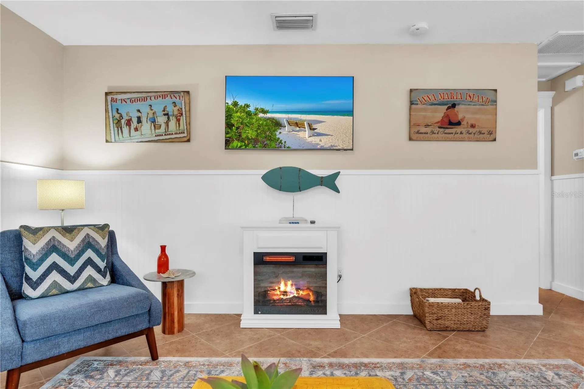 205 Peacock Lane Holmes Beach FL 34217