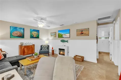 205 Peacock Lane Holmes Beach FL 34217
