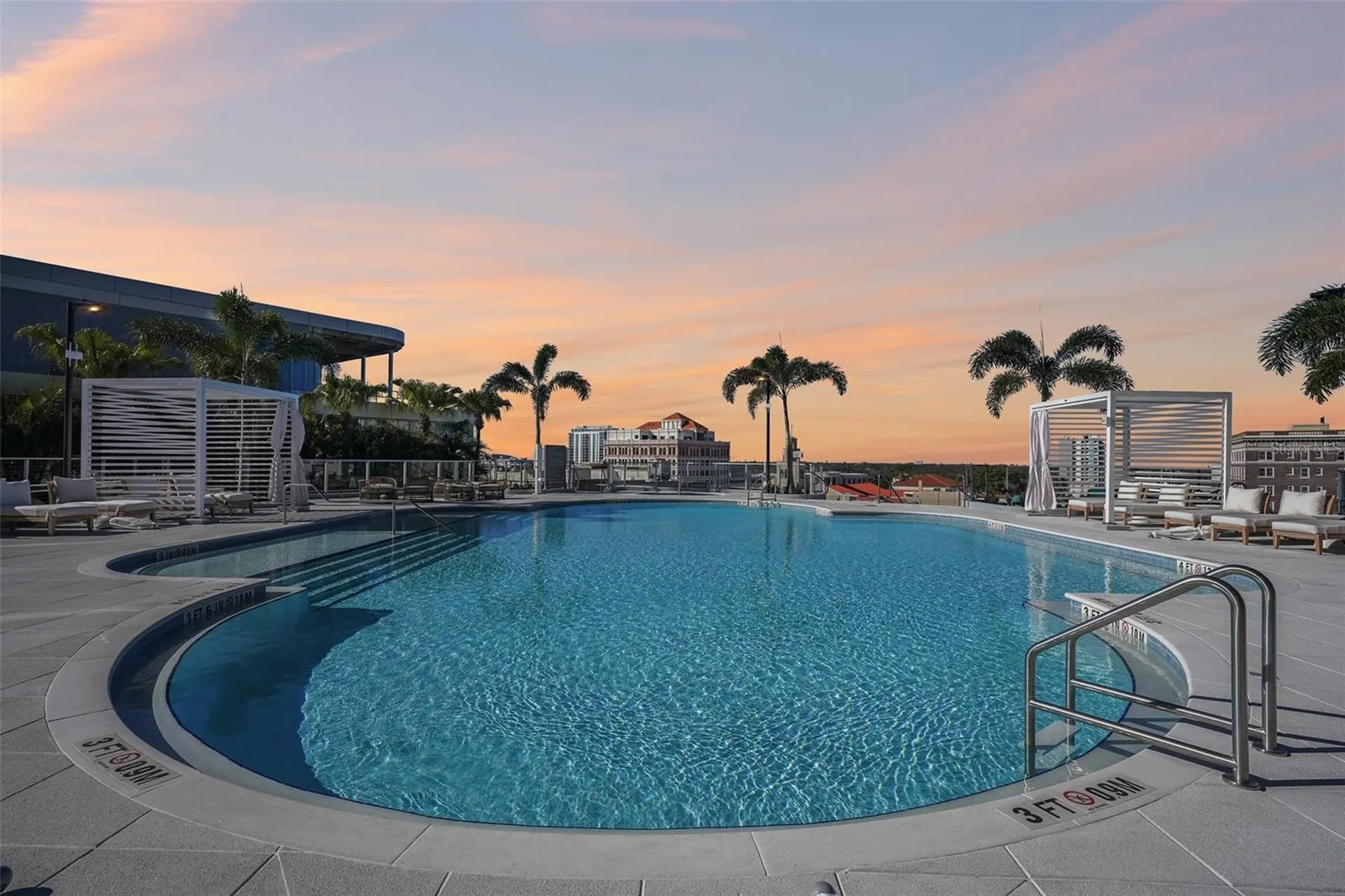 400 Central Avenue St Petersburg FL 33701