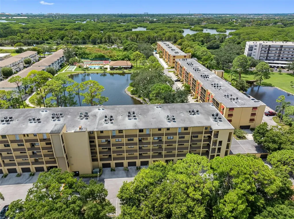 5775 Park Street N St Petersburg FL 33709
