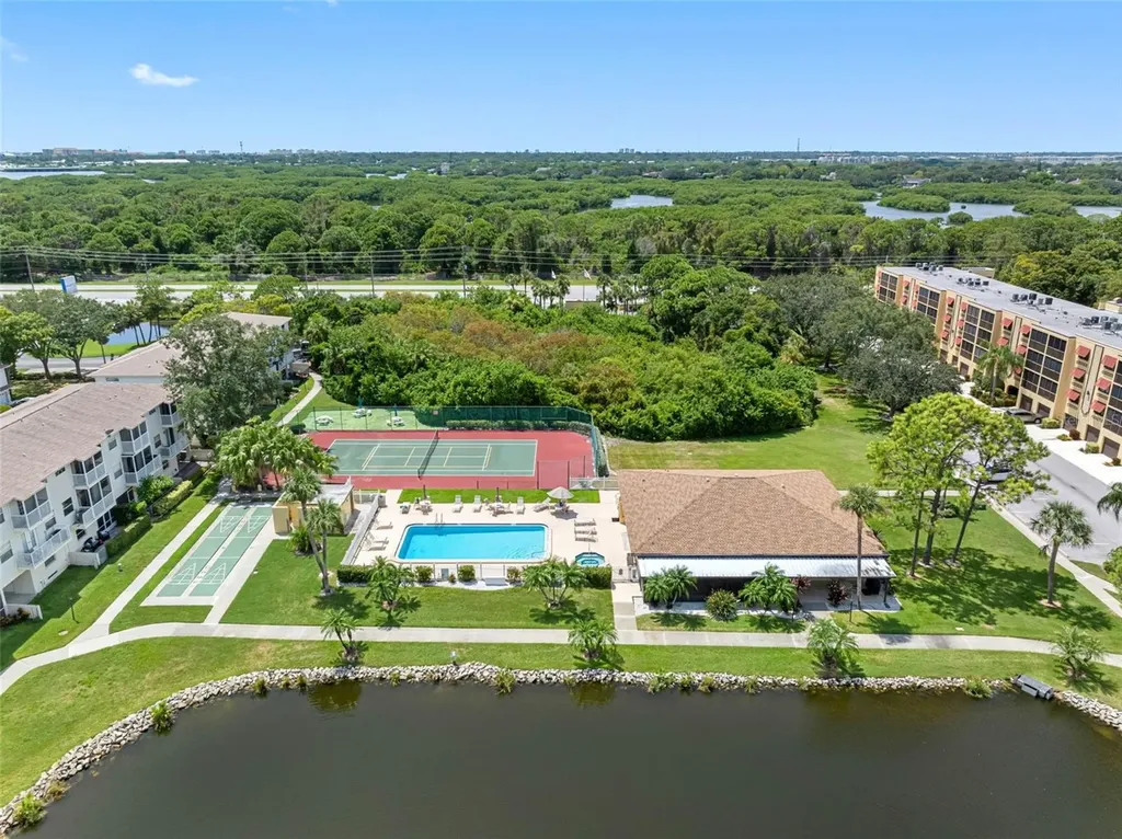 5775 Park Street N St Petersburg FL 33709
