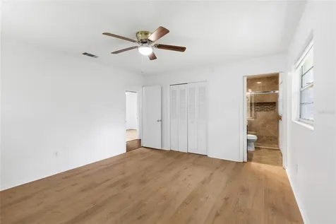 2230 NW 57th Terrace Gainesville FL 32605