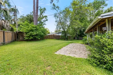 2230 NW 57th Terrace Gainesville FL 32605