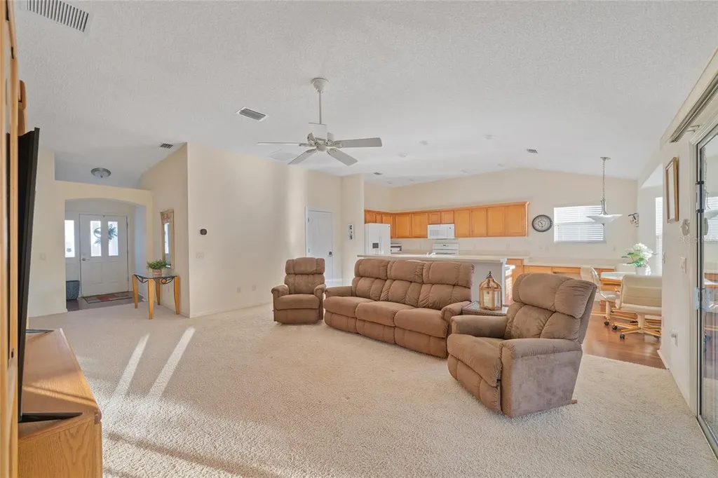1504 Lynchburg Loop The Villages FL 32162