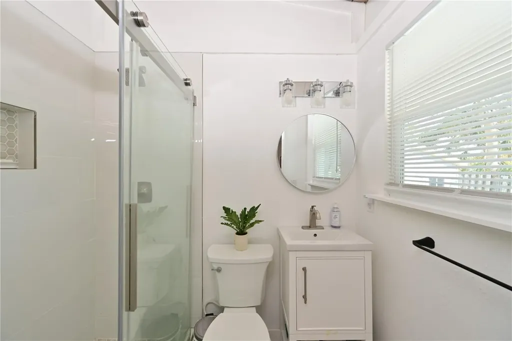 216 Gladiolus Street Anna Maria FL 34216