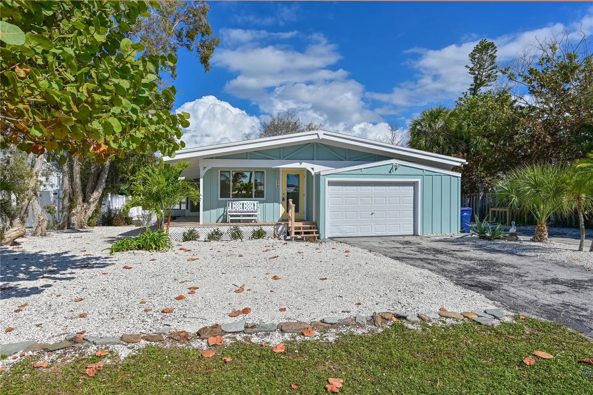 Anna Maria FL, 216 Gladiolus Street