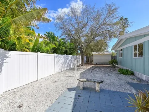 216 Gladiolus Street Anna Maria FL 34216