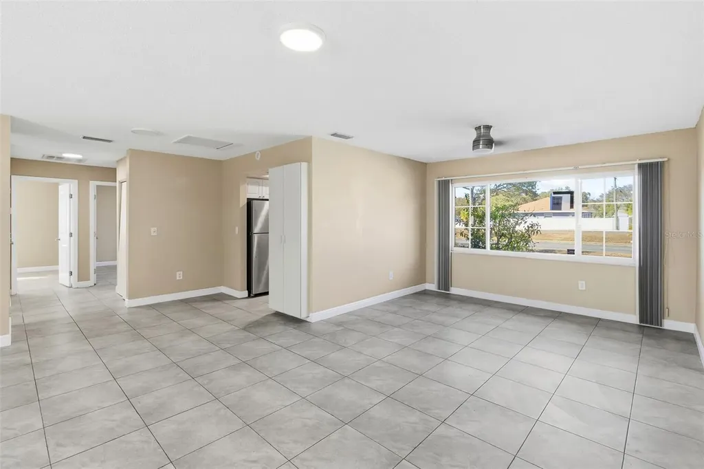 6098 22nd Avenue N St Petersburg FL 33710