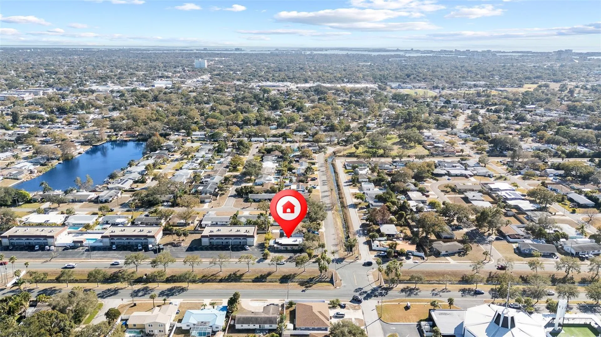 6098 22nd Avenue N St Petersburg FL 33710