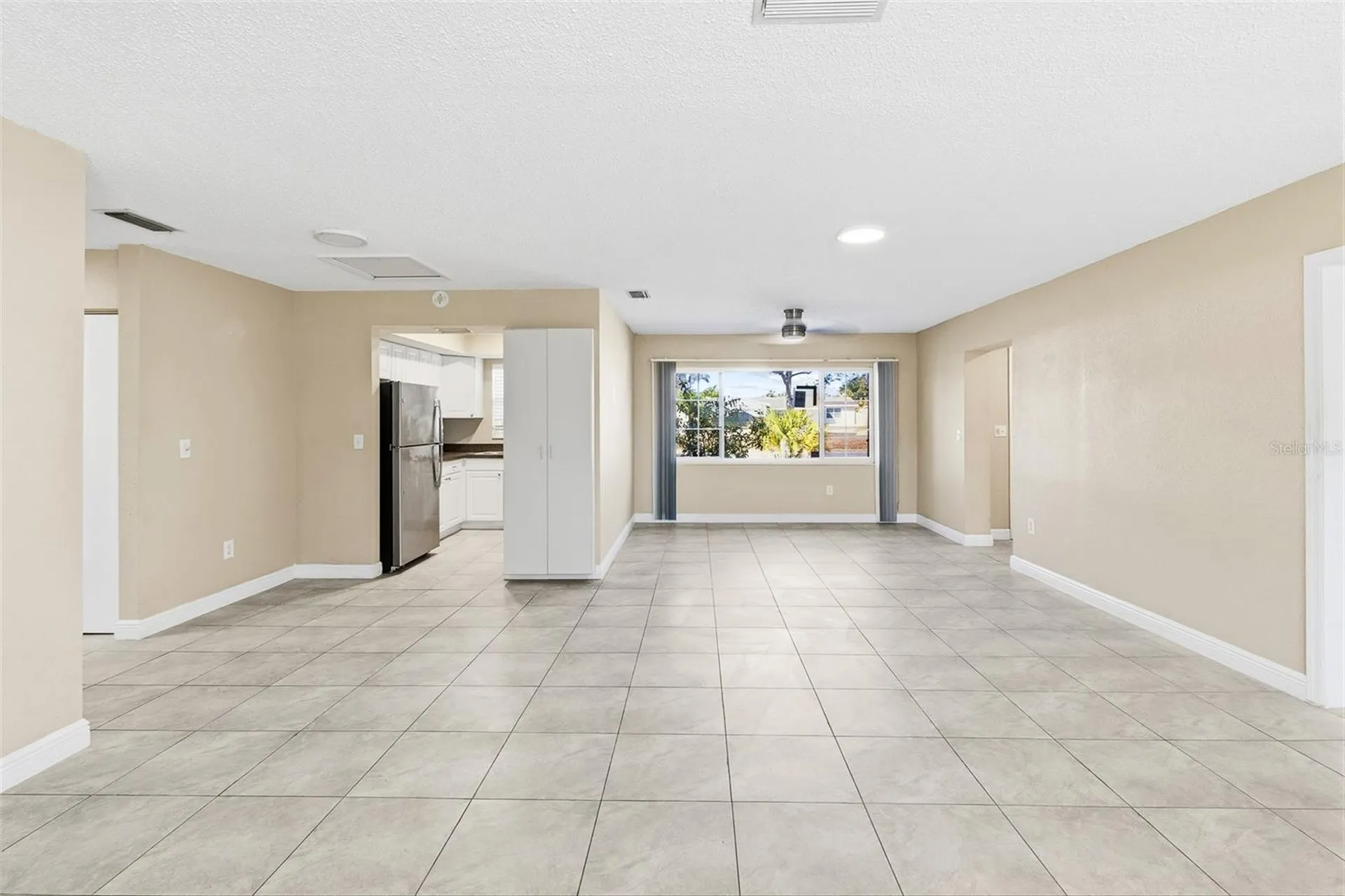 6098 22nd Avenue N St Petersburg FL 33710