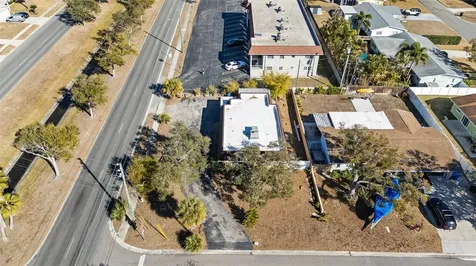 6098 22nd Avenue N St Petersburg FL 33710