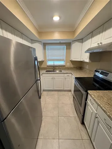 6098 22nd Avenue N St Petersburg FL 33710