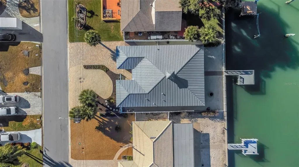 1445 Corey Way S South Pasadena FL 33707