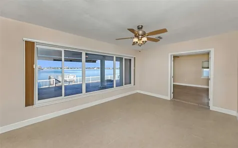 1445 Corey Way S South Pasadena FL 33707