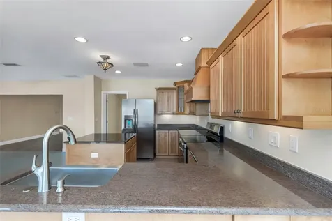 1445 Corey Way S South Pasadena FL 33707