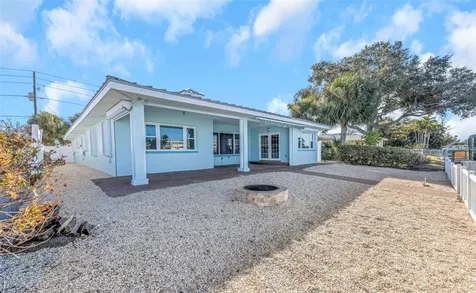 1445 Corey Way S South Pasadena FL 33707