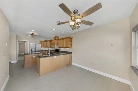 1445 Corey Way S South Pasadena FL 33707