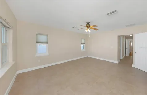 1445 Corey Way S South Pasadena FL 33707