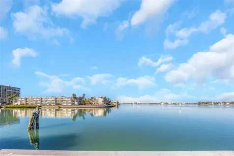 1445 Corey Way S South Pasadena FL 33707