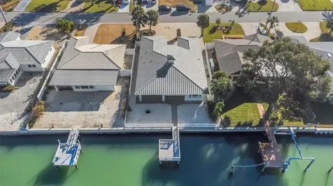 1445 Corey Way S South Pasadena FL 33707