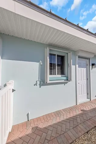 1445 Corey Way S South Pasadena FL 33707