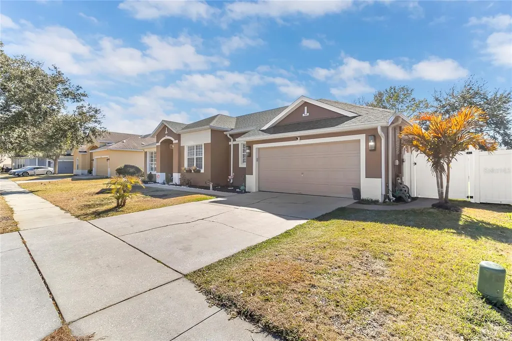 2144 Continental Street St Cloud FL 34769