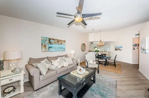 6141 Bahia Del Mar Boulevard St Petersburg FL 33715