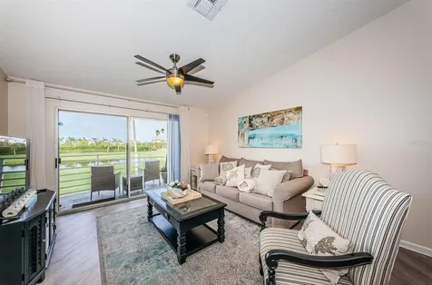 6141 Bahia Del Mar Boulevard St Petersburg FL 33715