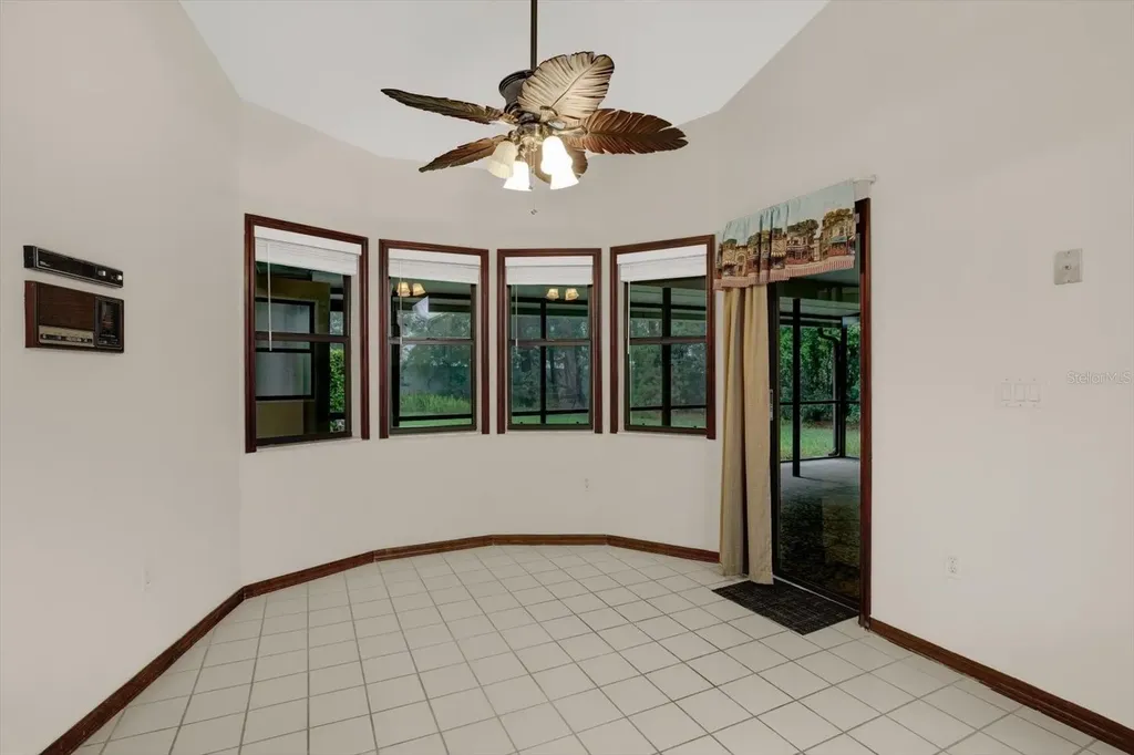 642 Erin Way Brooksville FL 34601