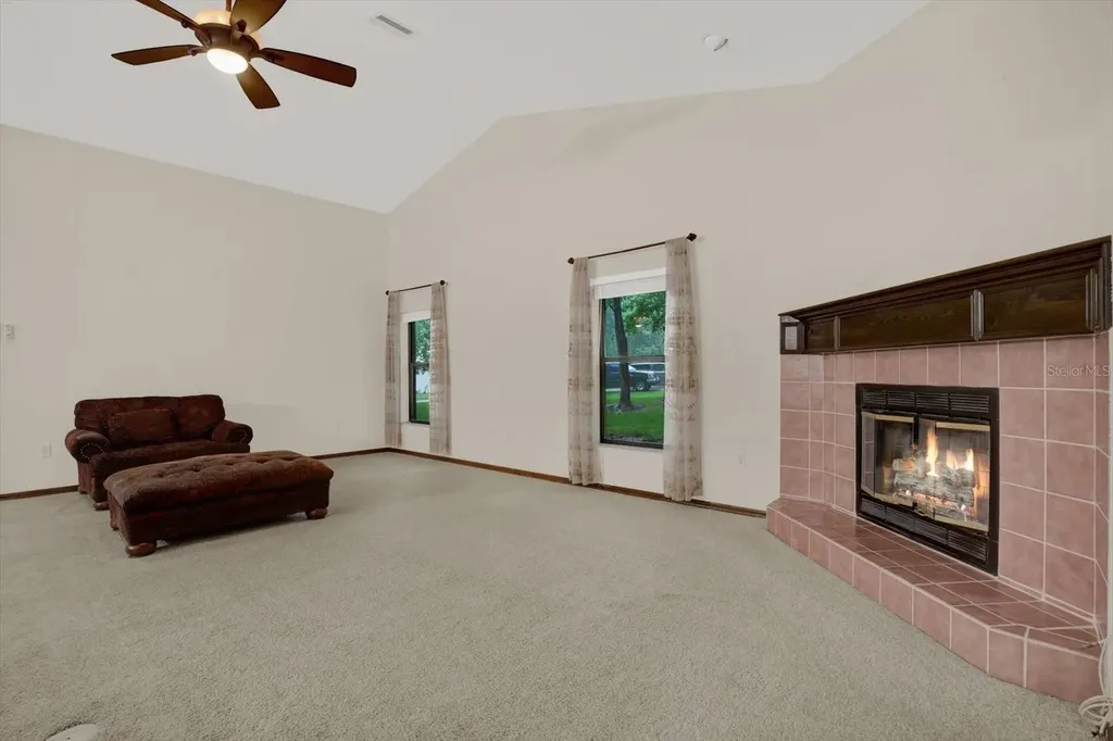 642 Erin Way Brooksville FL 34601