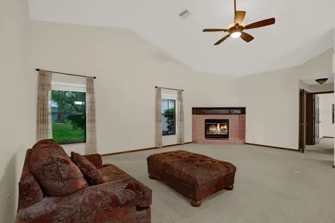 642 Erin Way Brooksville FL 34601