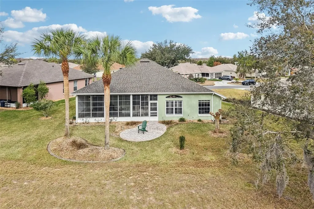 5279 Indian Ocean Loop Tavares FL 32778