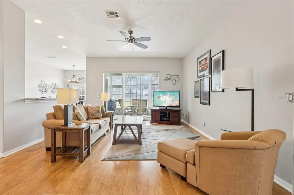 5279 Indian Ocean Loop Tavares FL 32778