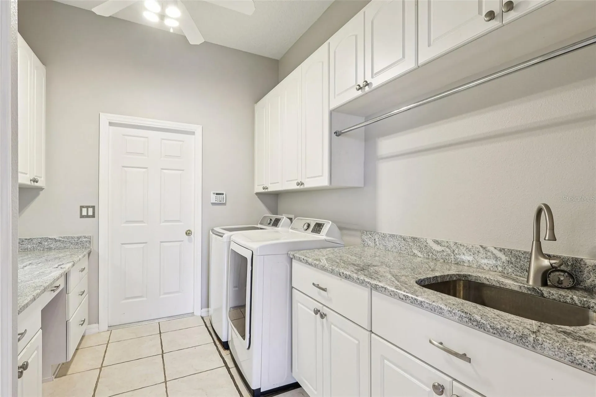 5279 Indian Ocean Loop Tavares FL 32778