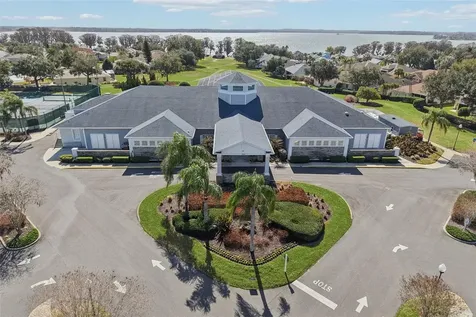 5279 Indian Ocean Loop Tavares FL 32778